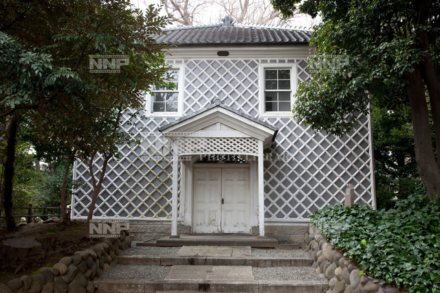 慶応大学 三田演説館 / ≪写真素材・ストックフォト≫ NNP PHOTO LIBRARY