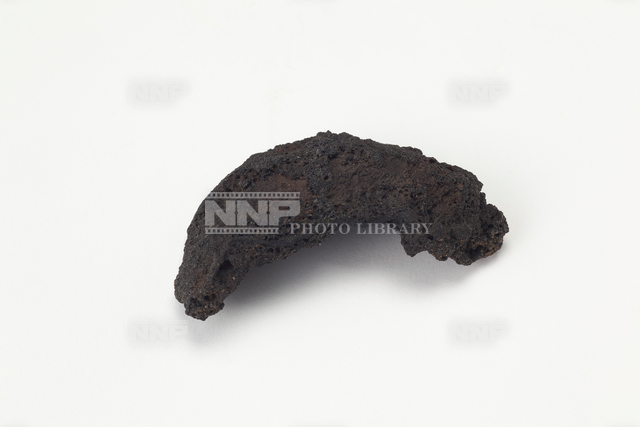火山弾 / ≪写真素材・ストックフォト≫ NNP PHOTO LIBRARY
