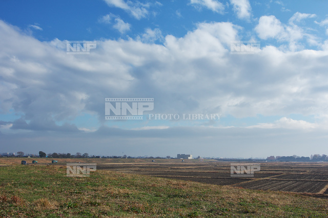 北西からの低気圧の通過 東南向きに撮影 13 12 10 写真素材 ストックフォト Nnp Photo Library