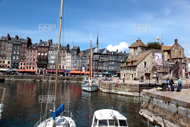 オンフルール 写真素材 ストックフォト Nnp Photo Library