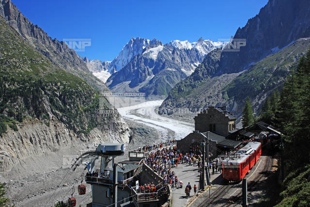 フランス　メール＝ド＝グラス氷河鉄道　シャモニー