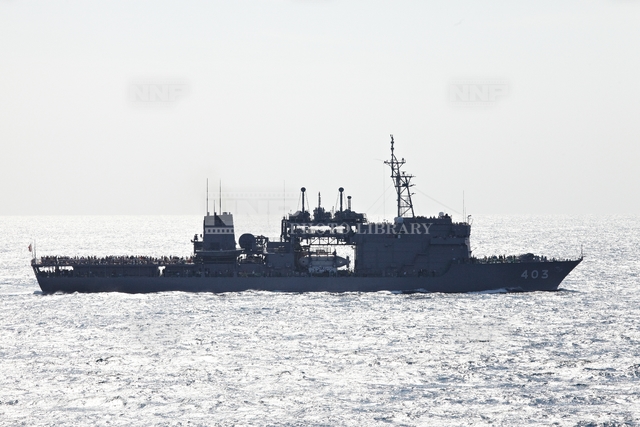 潜水艦救難艦ちはや / ≪写真素材・ストックフォト≫ NNP PHOTO LIBRARY